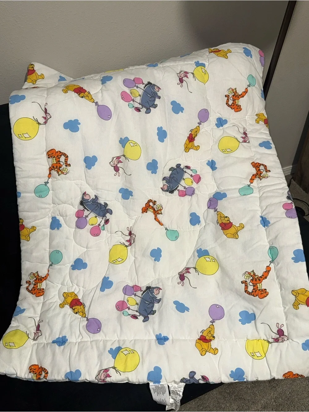Vintage 90s Disney cloud/balloon nursery quilted comforter/ Crib Blanket